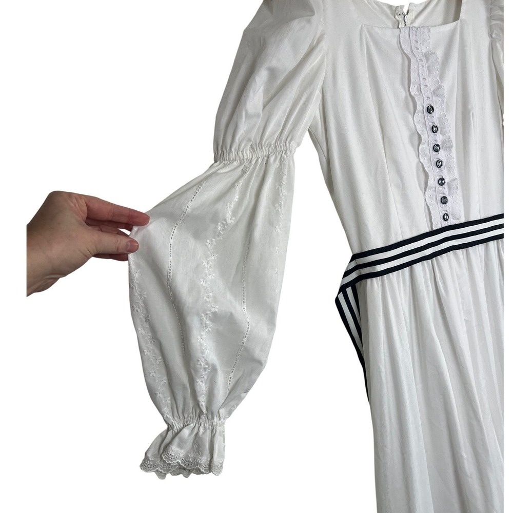White Skull Embroidered Maxi Dress Costume Puff Sleeve Romance Pirate Cosplay - Picture 4 of 10